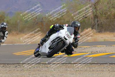 media/Sep-10-2022-SoCal Trackdays (Sat) [[a5bf35bb4a]]/Turn 6 (1140am)/